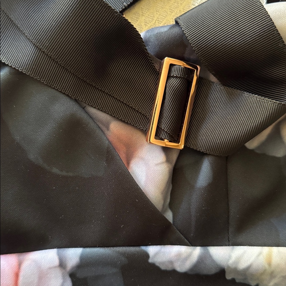 Floral Print mini dress in Black with Pink & Cream Blooms - Picture 4 of 8